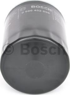 BOSCH 0 986 452 066 - Öljynsuodatin inparts.fi