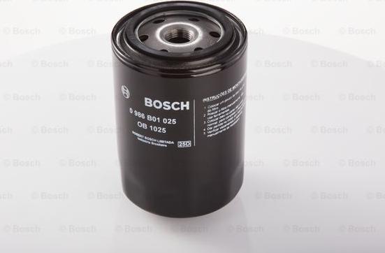 BOSCH 0 986 B01 025 - Öljynsuodatin inparts.fi