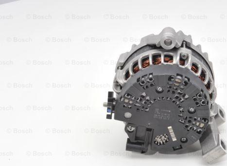 BOSCH 0 125 811 020 - Laturi inparts.fi