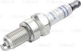 BOSCH 0 242 135 562 - Sytytystulppa inparts.fi