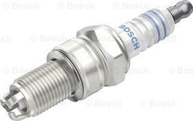 BOSCH 0 241 235 643 - Sytytystulppa inparts.fi