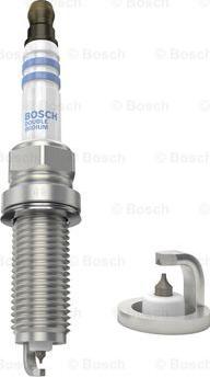 BOSCH 0 242 140 539 - Sytytystulppa inparts.fi