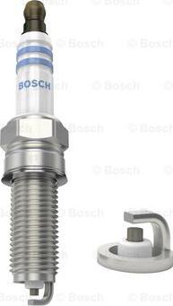 BOSCH 0 242 135 546 - Sytytystulppa inparts.fi