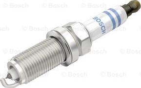 BOSCH 0 242 135 569 - Sytytystulppa inparts.fi