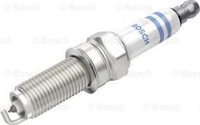 BOSCH 0 242 135 509 - Sytytystulppa inparts.fi