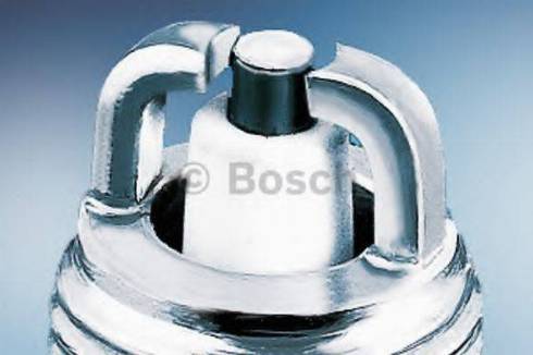 BOSCH 0 242 135 500 - Sytytystulppa inparts.fi