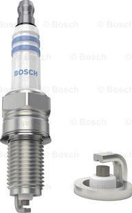 BOSCH 0 242 135 515 - Sytytystulppa inparts.fi