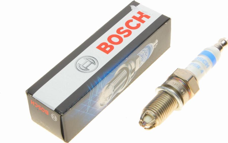 BOSCH 0 242 132 501 - Sytytystulppa inparts.fi