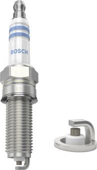 BOSCH 0 242 135 545 - Sytytystulppa inparts.fi