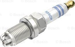 BOSCH 0 242 235 766 - Sytytystulppa inparts.fi