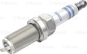 BOSCH 0 242 230 533 - Sytytystulppa inparts.fi