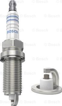 BOSCH 0 242 229 923 - Sytytystulppa inparts.fi