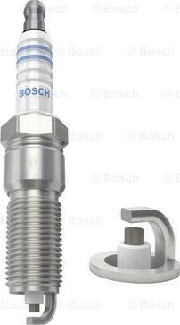 BOSCH 0 242 225 668 - Sytytystulppa inparts.fi