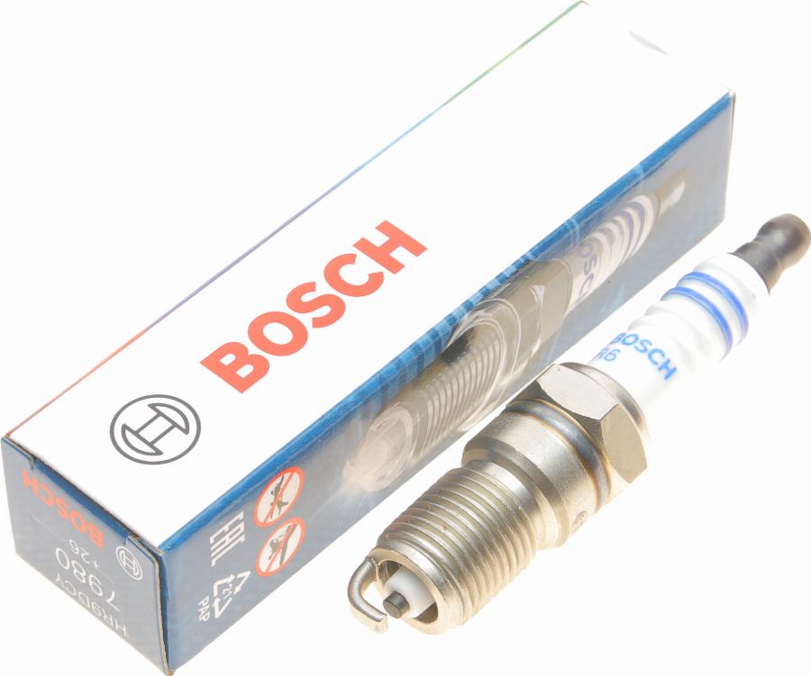 BOSCH 0 242 225 623 - Sytytystulppa inparts.fi