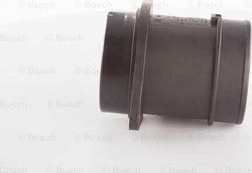 BOSCH 0 281 002 144 - Ilmamassamittari inparts.fi