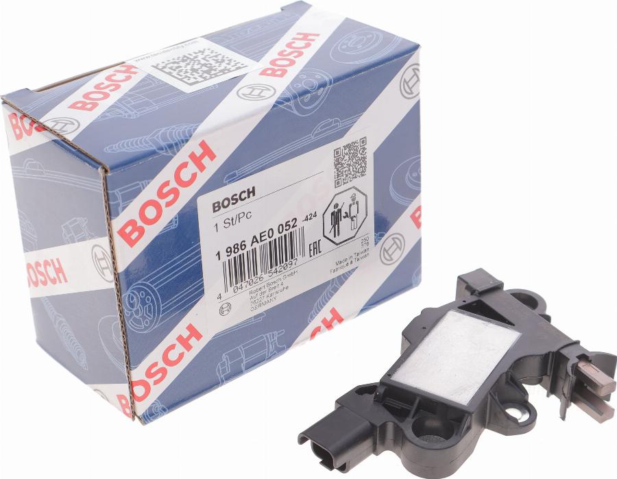 BOSCH 1.986.AE0.052 - Jänniteensäädin inparts.fi