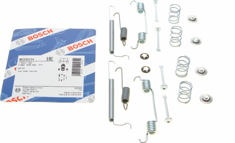 BOSCH 1 987 475 134 - Tarvikesarja, jarrukengät inparts.fi