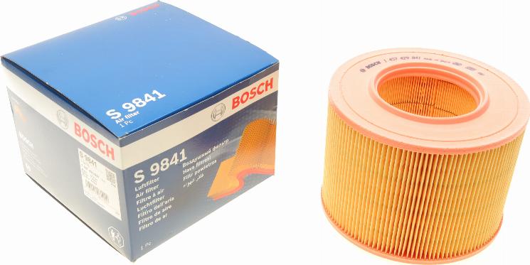 BOSCH 1 457 429 841 - Ilmansuodatin inparts.fi