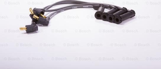 BOSCH F 000 99C 117 - Sytytysjohtosarja inparts.fi