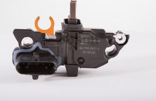 BOSCH F 00M 144 118 - Jänniteensäädin inparts.fi