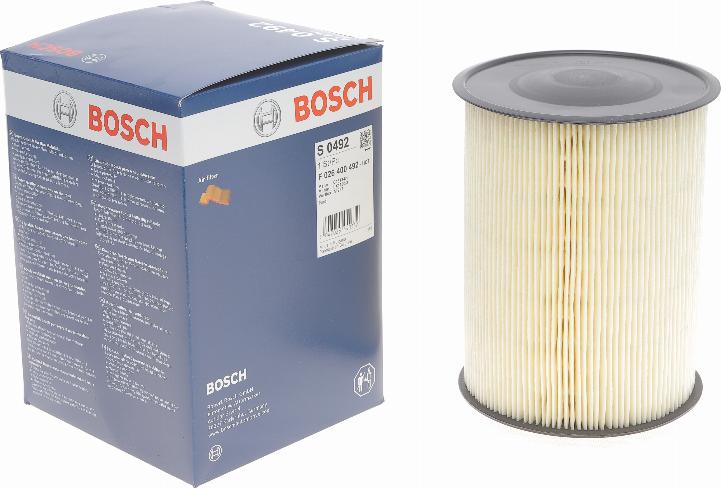 BOSCH F 026 400 492 - Ilmansuodatin inparts.fi