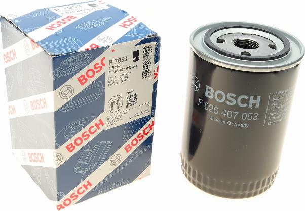 BOSCH F 026 407 053 - Öljynsuodatin inparts.fi