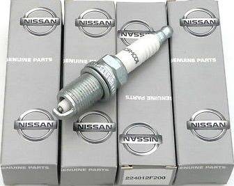 NISSAN 22401-2F200 - Sytytystulppa inparts.fi