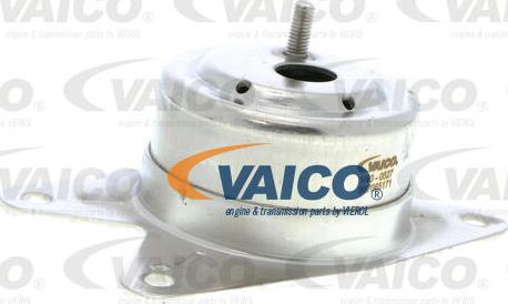 VAICO V40-0527 - Moottorin tuki inparts.fi