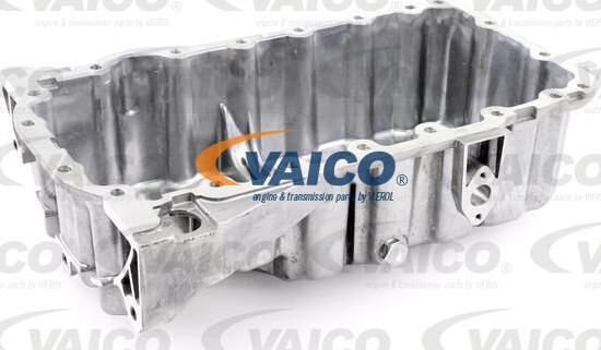 VAICO V10-2762 - Öljypohja inparts.fi