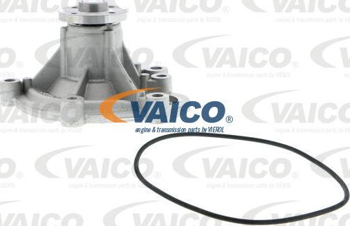 VAICO V30-50073 - Vesipumppu inparts.fi