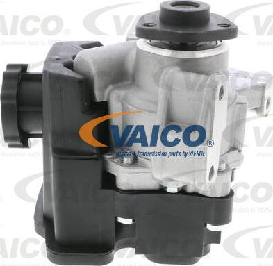 VAICO V30-1841 - Hydrauliikkapumppu, ohjaus inparts.fi