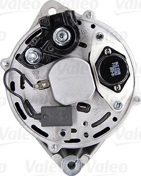 Valeo 443194 - Laturi inparts.fi