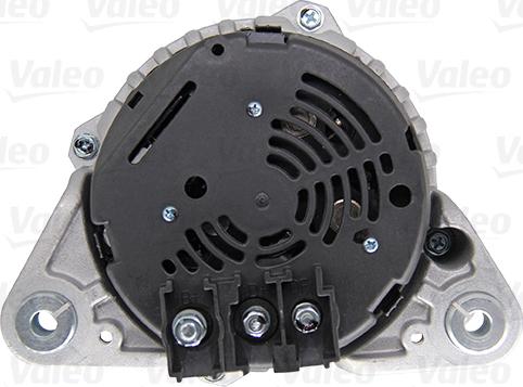 Valeo 443105 - Laturi inparts.fi