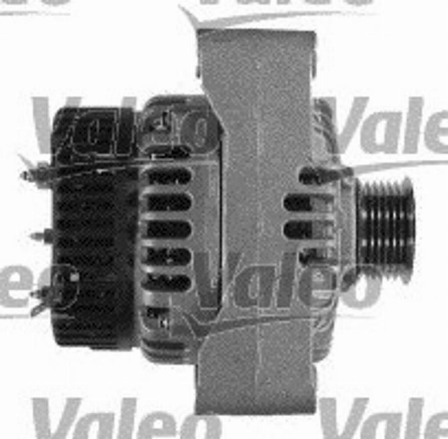 Valeo 437713 - Laturi inparts.fi