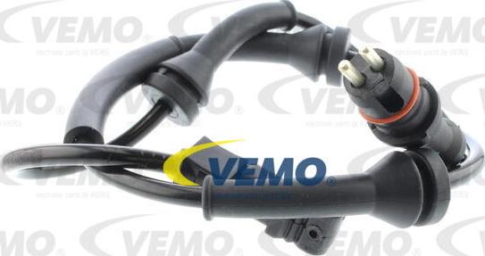 Vemo V46-72-0110 - ABS-anturi inparts.fi