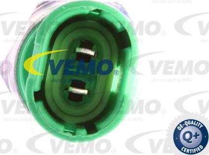 Vemo V40-73-0018 - Kytkin, peruutusvalo inparts.fi