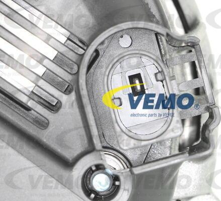 Vemo V10-13-50038 - Laturi inparts.fi