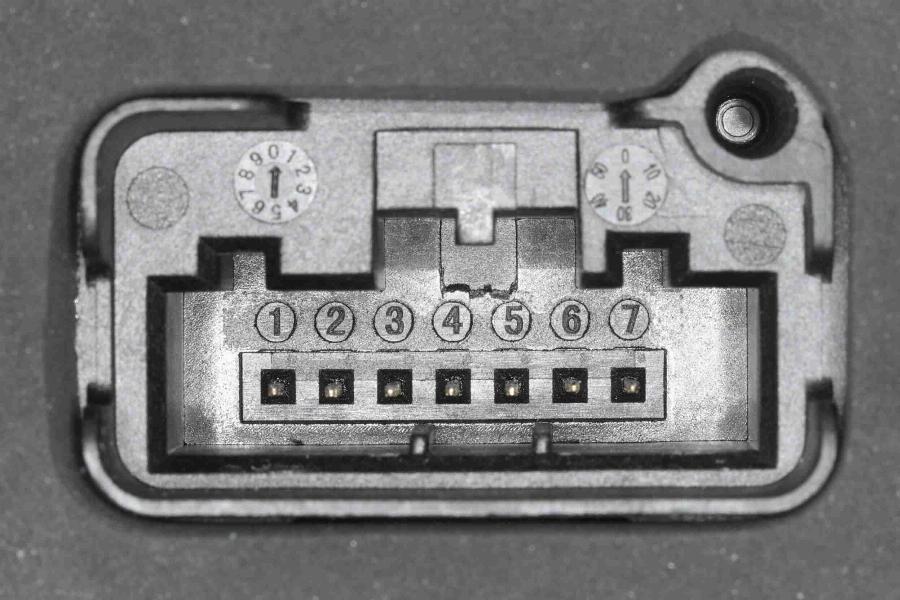 Vemo V10-85-2263 - Ovilukko inparts.fi