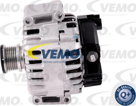 Vemo V30-13-50018 - Laturi inparts.fi