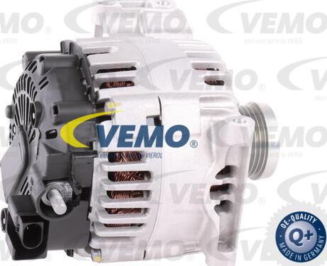 Vemo V30-13-50017 - Laturi inparts.fi