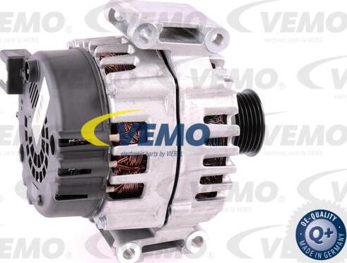 Vemo V30-13-50027 - Laturi inparts.fi