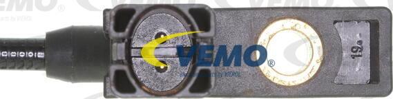 Vemo V30-72-0308 - ABS-anturi inparts.fi