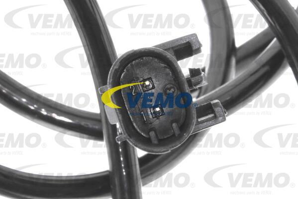 Vemo V30-72-0758 - ABS-anturi inparts.fi