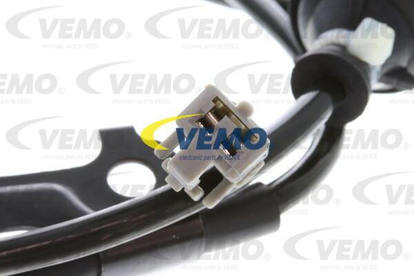 Vemo V70-72-0044 - ABS-anturi inparts.fi