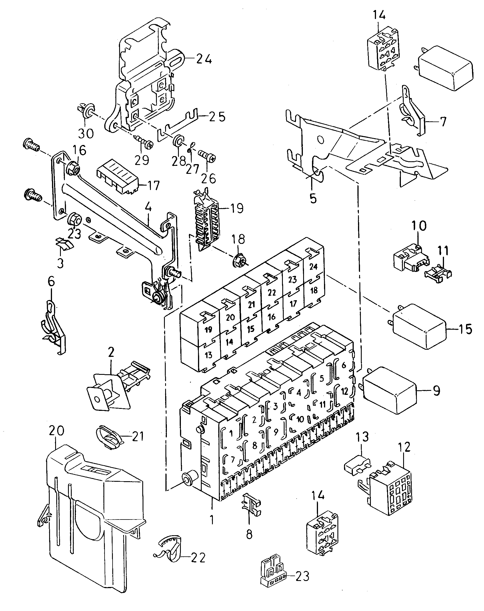 Seat N  01713117 - flat fuse               19/2x5 inparts.fi