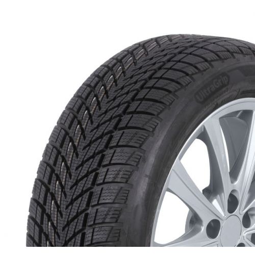 PKW-talvirenkaat 225/40R19 ZOGO 93W UGP3